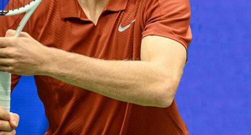 Sinner salta lo US Open: il ginocchio ferma il numero uno